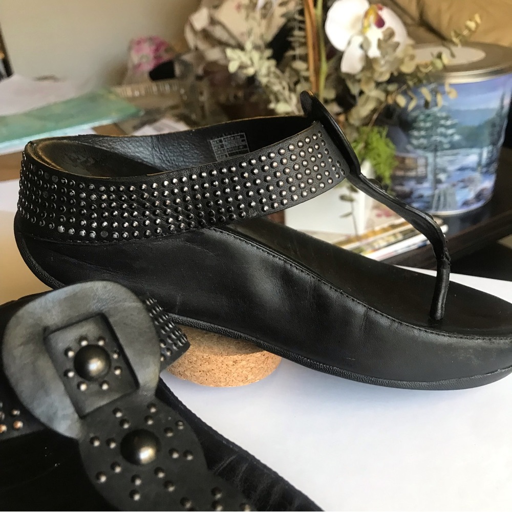 Fitflop Studded Wedge Thong. Micro Wobbleboard Used in Good Cond. Size 5